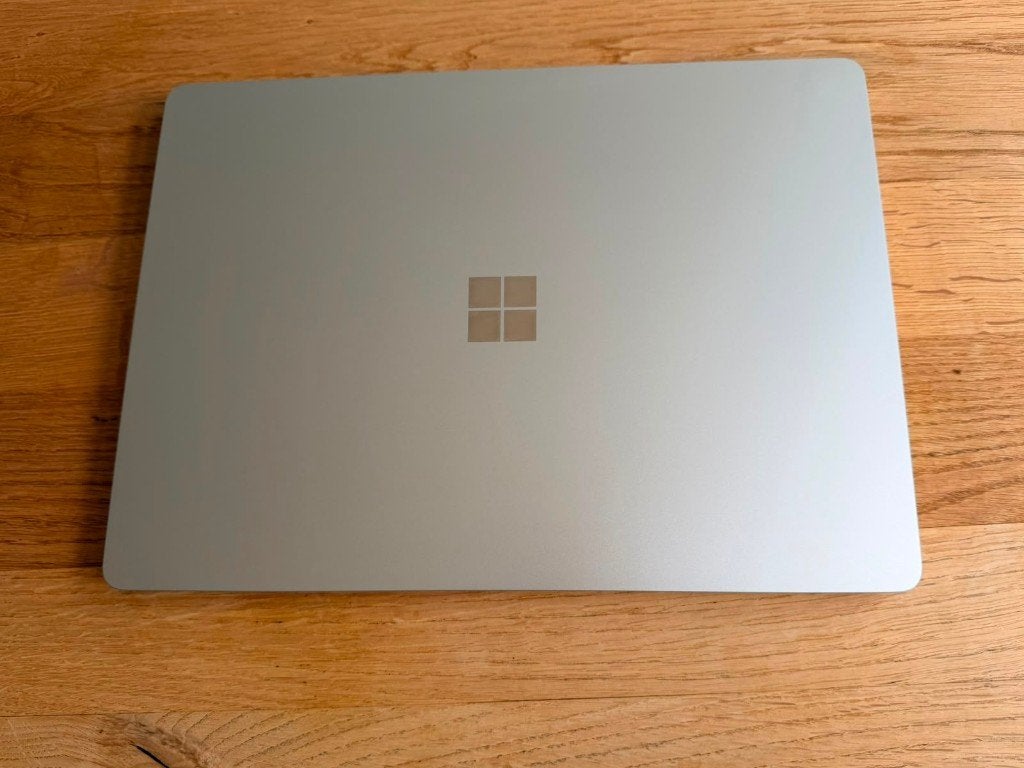 Microsoft Surface 7 Laptop, 15", 512GB, 16GB, Snapdragon, Met touchscreen, Zo goed als nieuw, SSD, Snapdragon X Elite (12 Core)