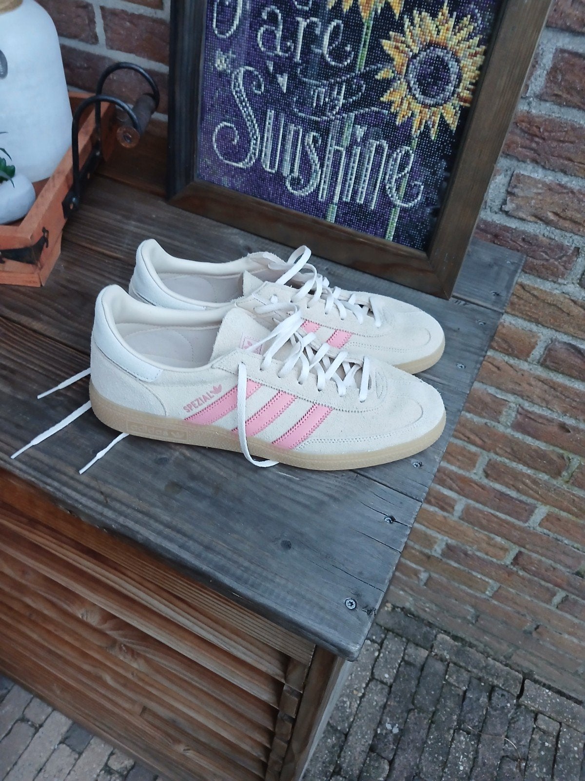 Adidas Handball Spezial sneakers - Beige/Roze, Adidas, Beige, Nieuw, Ophalen of Verzenden