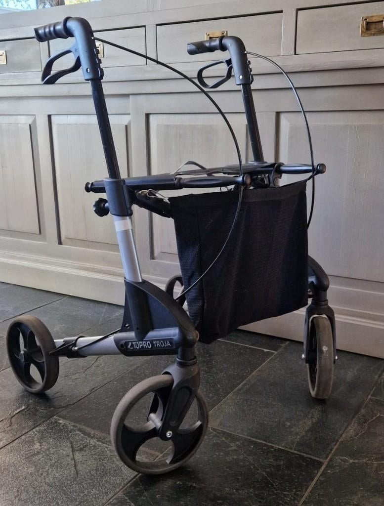 te koop rollator Topro Troja, Ophalen, Opvouwbaar, Zo goed als nieuw