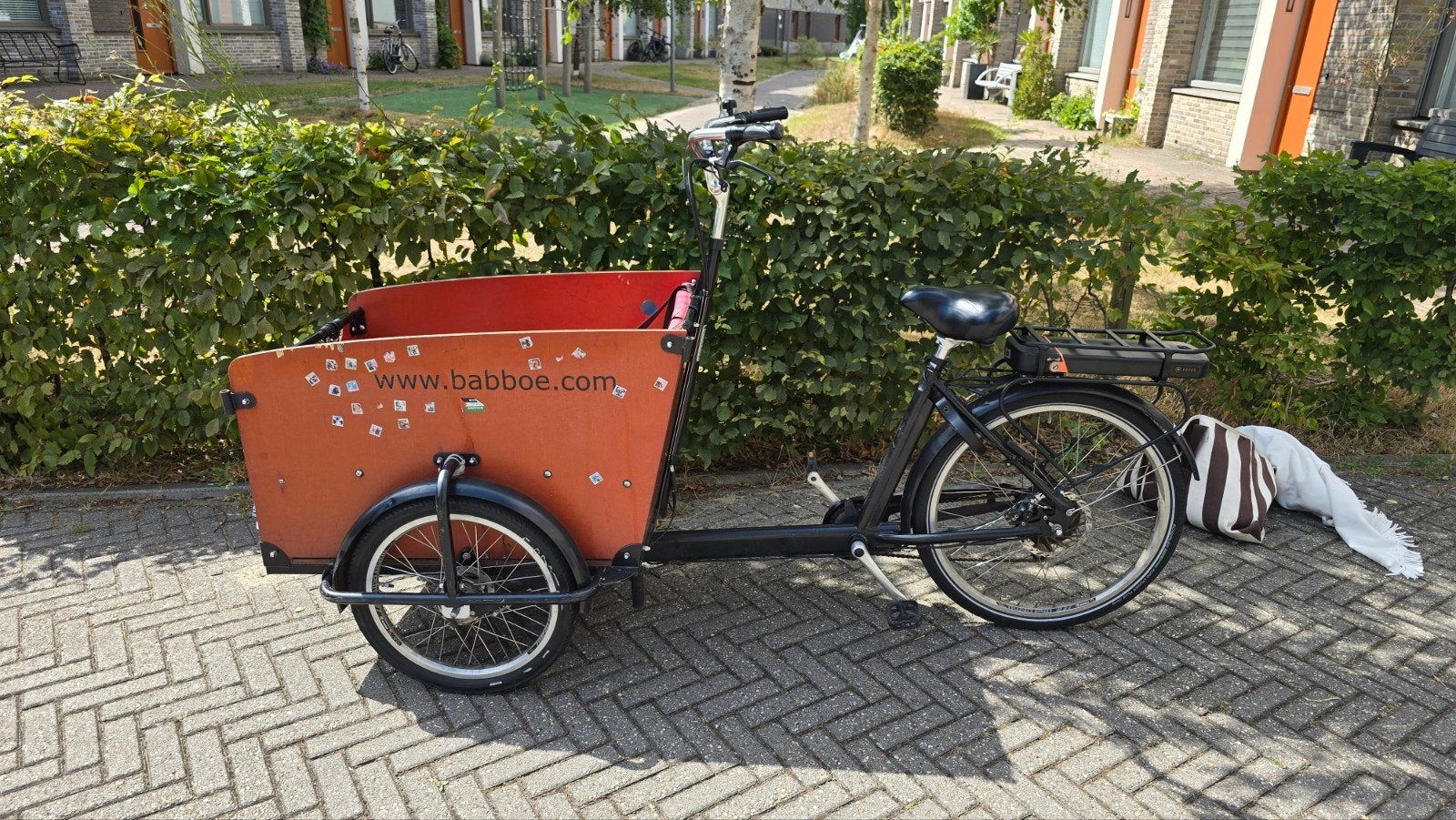 Babboe Big bakfiets met regenhoes en nieuwe accu, Ophalen, Gebruikt, 4 kinderen of meer