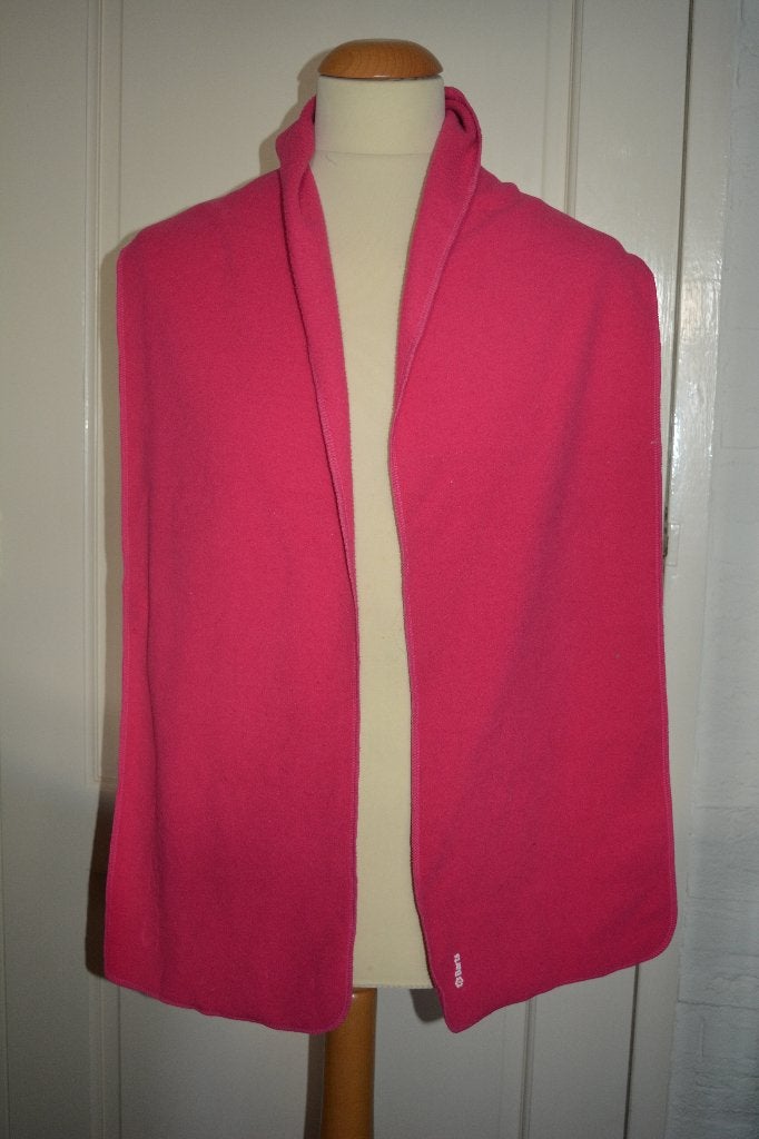 Barts, langwerpige roze sjaal, Barts, Maat 46/48 (XL) of groter, Ophalen of Verzenden, Zo goed als nieuw