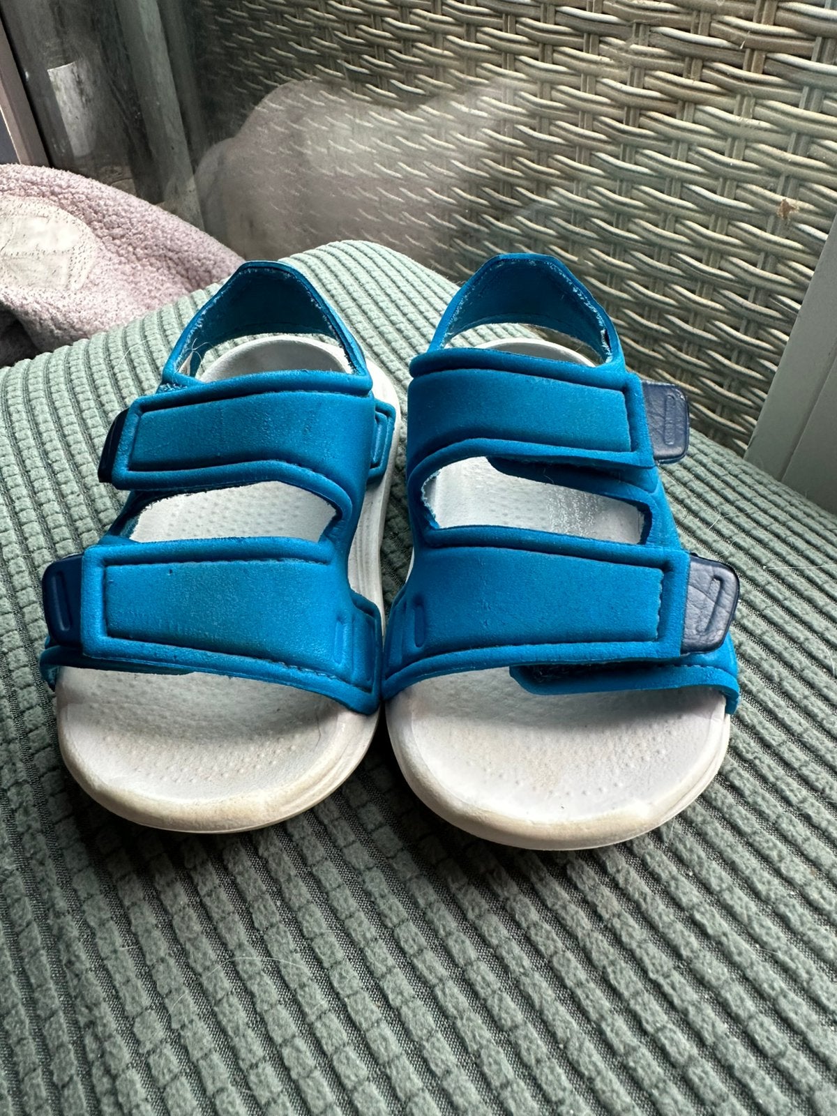 Adidas sandalen maat 20 - Blauw, Kinderen en Baby's, Ophalen of Verzenden, Gebruikt, Jongetje of Meisje, Overige typen