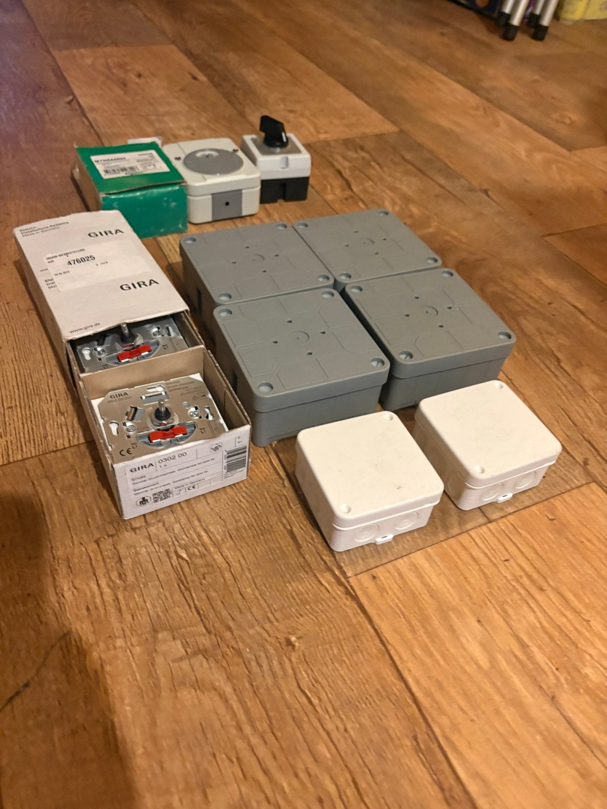Kabeldozen en Dimmers (Gira), Ophalen of Verzenden, Gebruikt, Gira, Dimmer