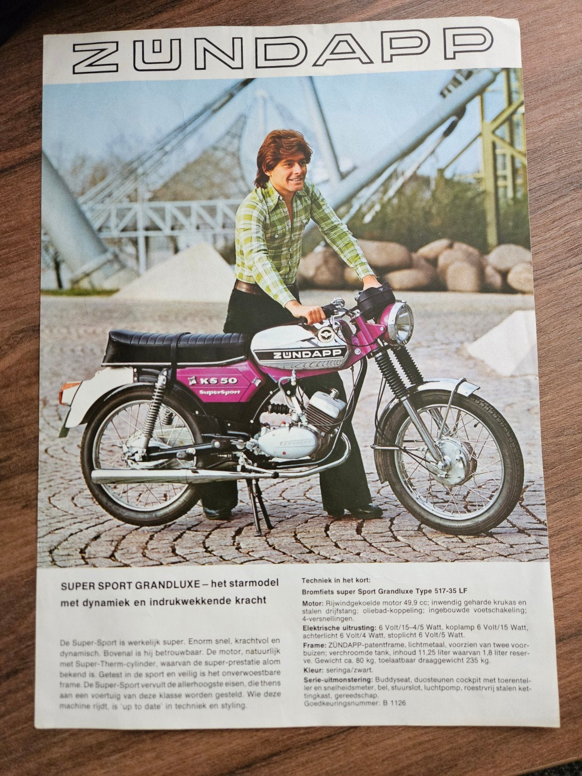 Flyer - folder zundapp super sport gts cs 517, Fietsen en Brommers, Handleidingen en Instructieboekjes, Ophalen of Verzenden, Gebruikt