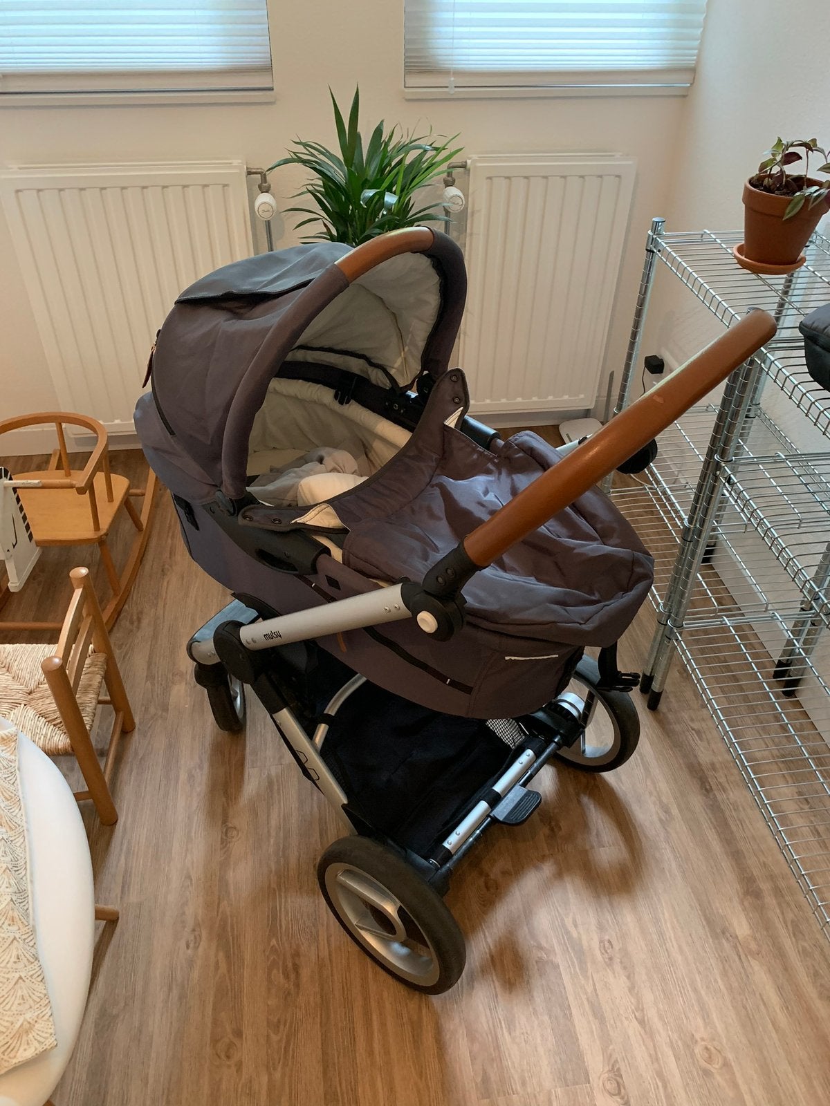 Mutsy Evo kinderwagen met reiswieg en zitje, Ophalen, Gebruikt, Luchtbanden, Combiwagen