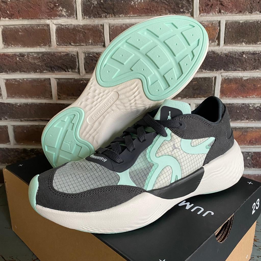 Jordan Delta 3 Low (W) (maat 38), Overige kleuren, Nieuw, Ophalen of Verzenden, Sneakers of Gympen