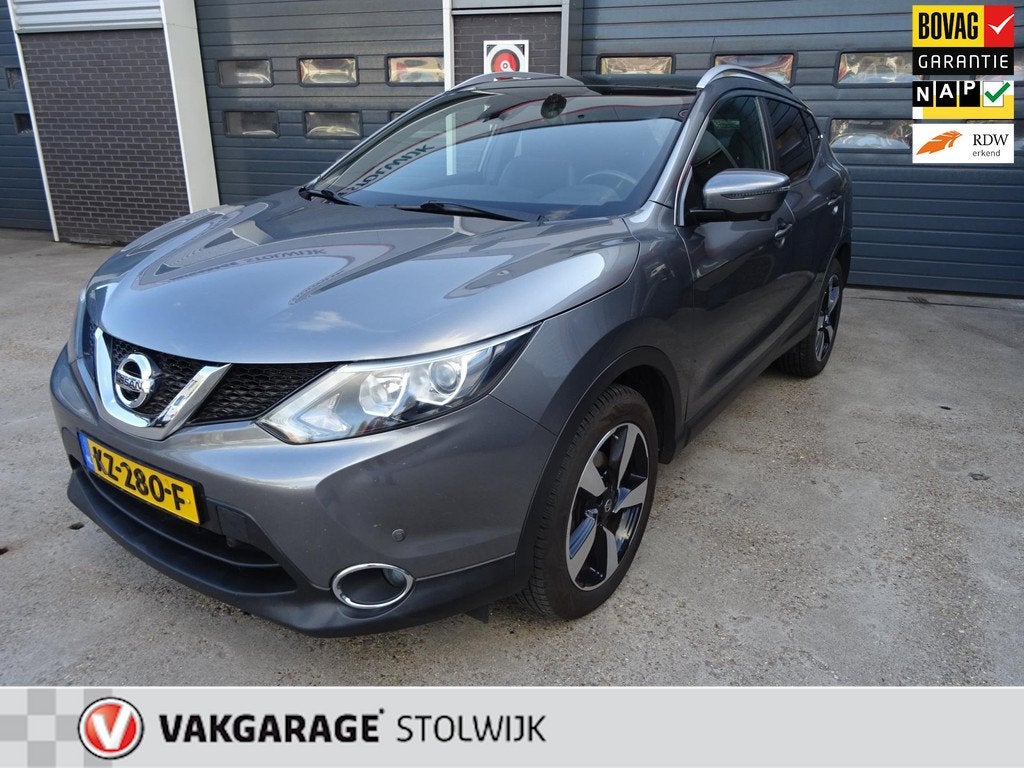 Nissan Qashqai 1.2 N-Vision, Panorama Dak, Trekhaak, Nw dist, Voorwielaandrijving, Gebruikt, 4 cilinders, 116 pk