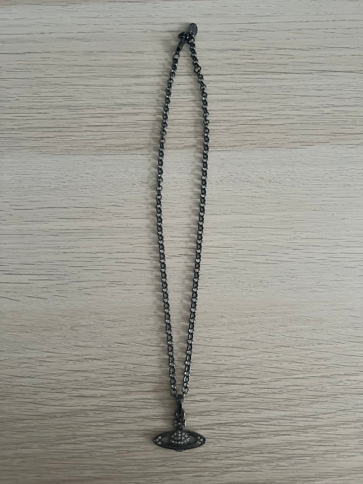 Vivienne westwood black gem necklace, Sieraden, Tassen en Uiterlijk, Kettingen, Ophalen of Verzenden, Zo goed als nieuw, Zwart