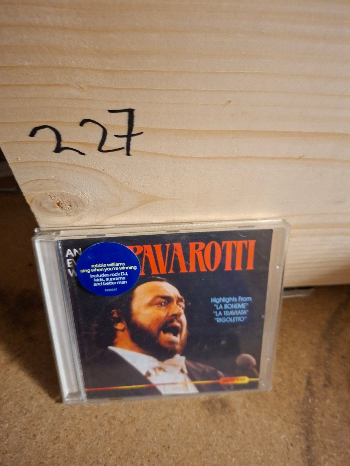 Pavarotti - Highlights From "La Bohème", "La Traviata", Cd's en Dvd's, Gebruikt, Overige componisten, Opera of Operette, Ophalen of Verzenden