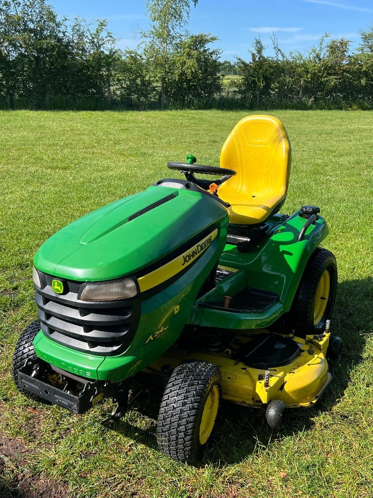 John Deere X540 | 2011 | 646 uur | 54" maaidek | Kawa V-Twin, Gebruikt, Mulchfunctie, 120 cm of meer, Ophalen