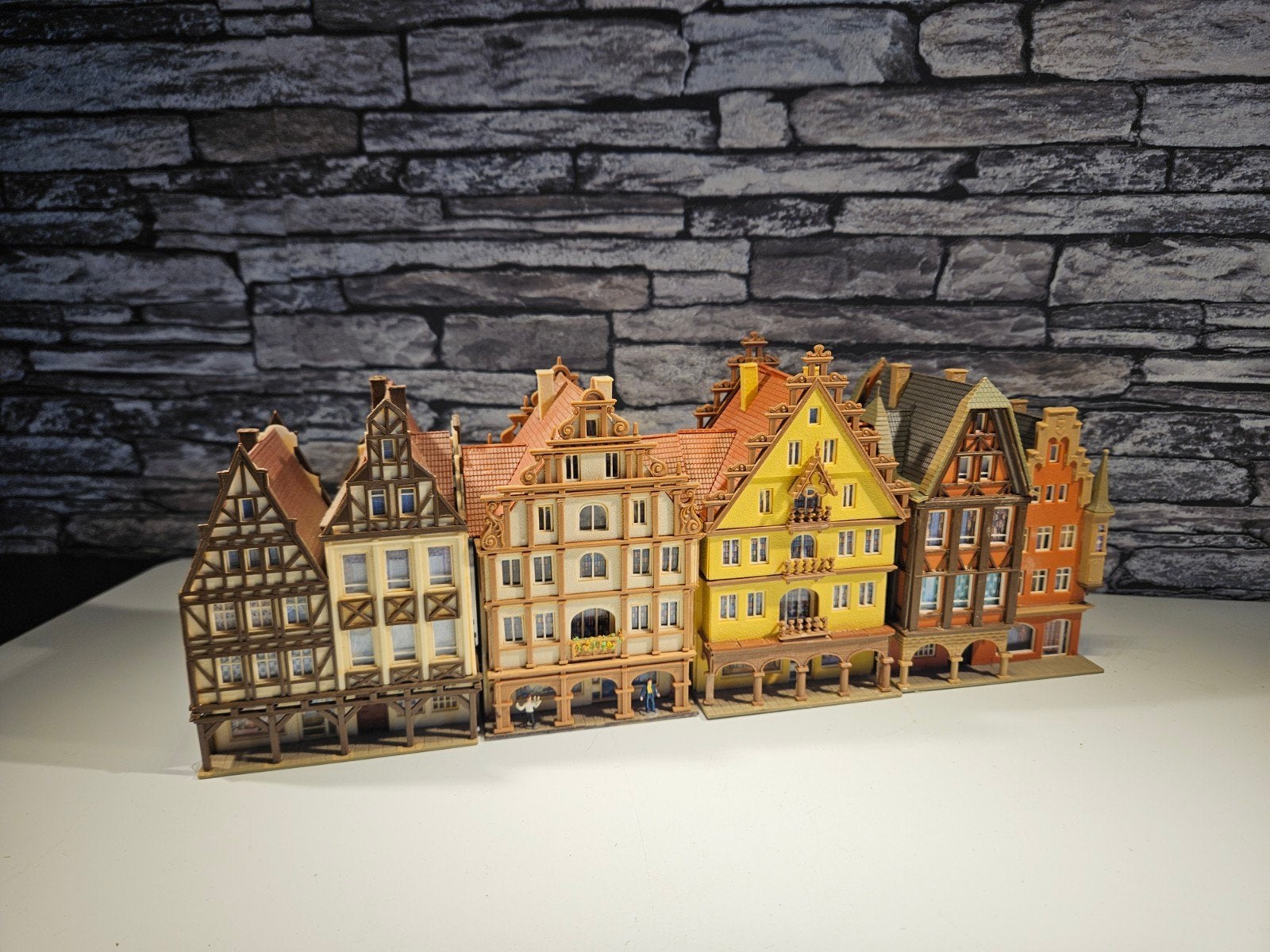 4x vakwerkhuis altstadthuizen N spoor trein 1:160, Overige merken, Gebruikt, Gelijkstroom of Wisselstroom, Brug, Tunnel of Gebouw