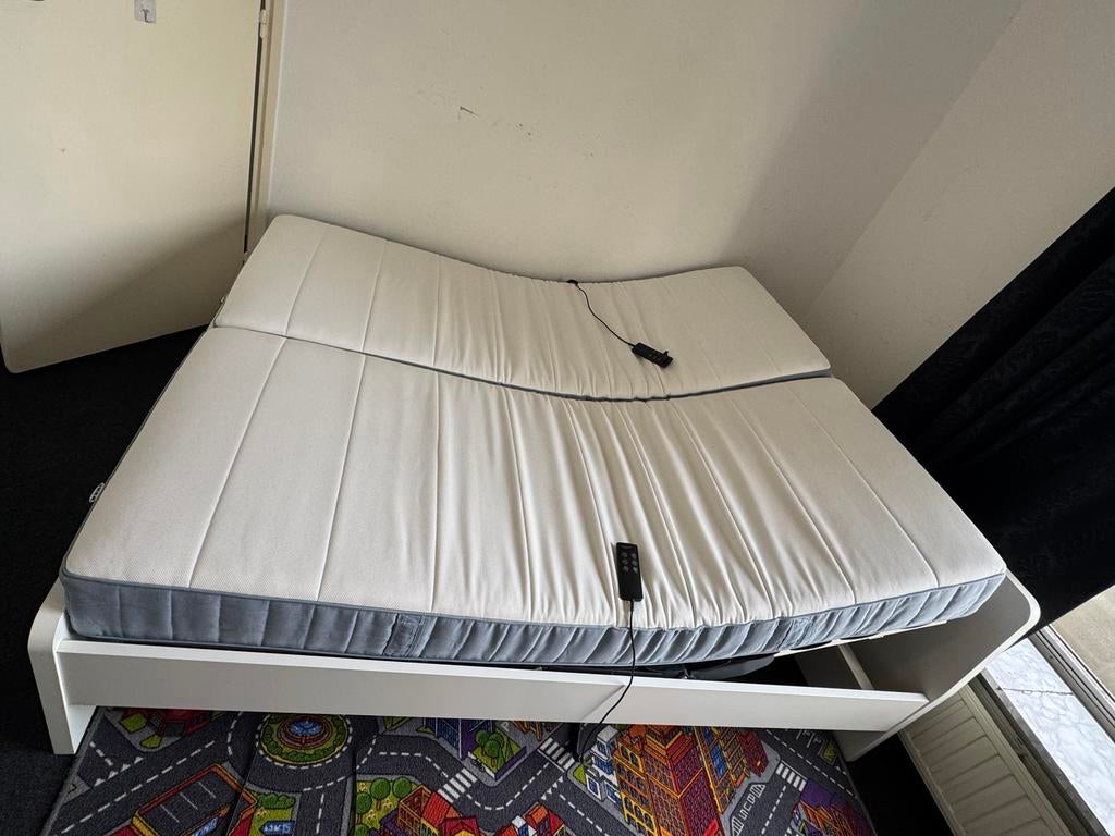 Elektrisch bed + matrassen, Ophalen, Verstelbaar, Wit, Tweepersoons