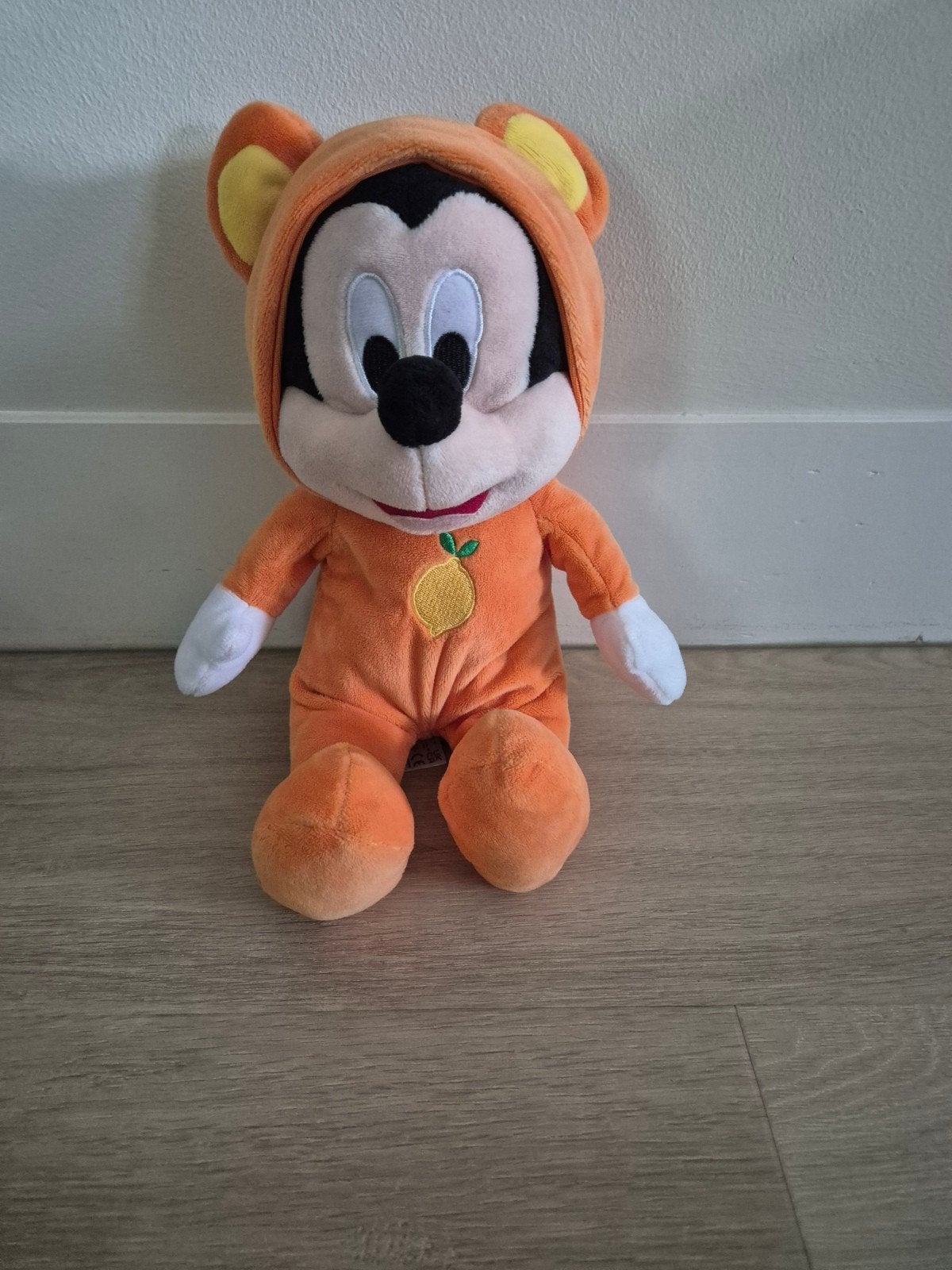 Mickey Mouse knuffel in oranje pak, Oranje, Muis, Disney, Disney