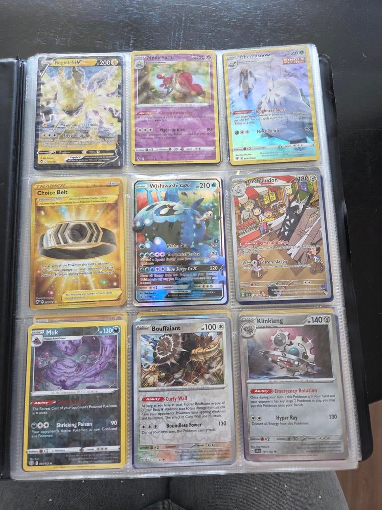 Diverse Pokémon kaarten - zeldzame exemplaren beschikbaar, Ophalen of Verzenden, Gebruikt, Meerdere kaarten, Foil
