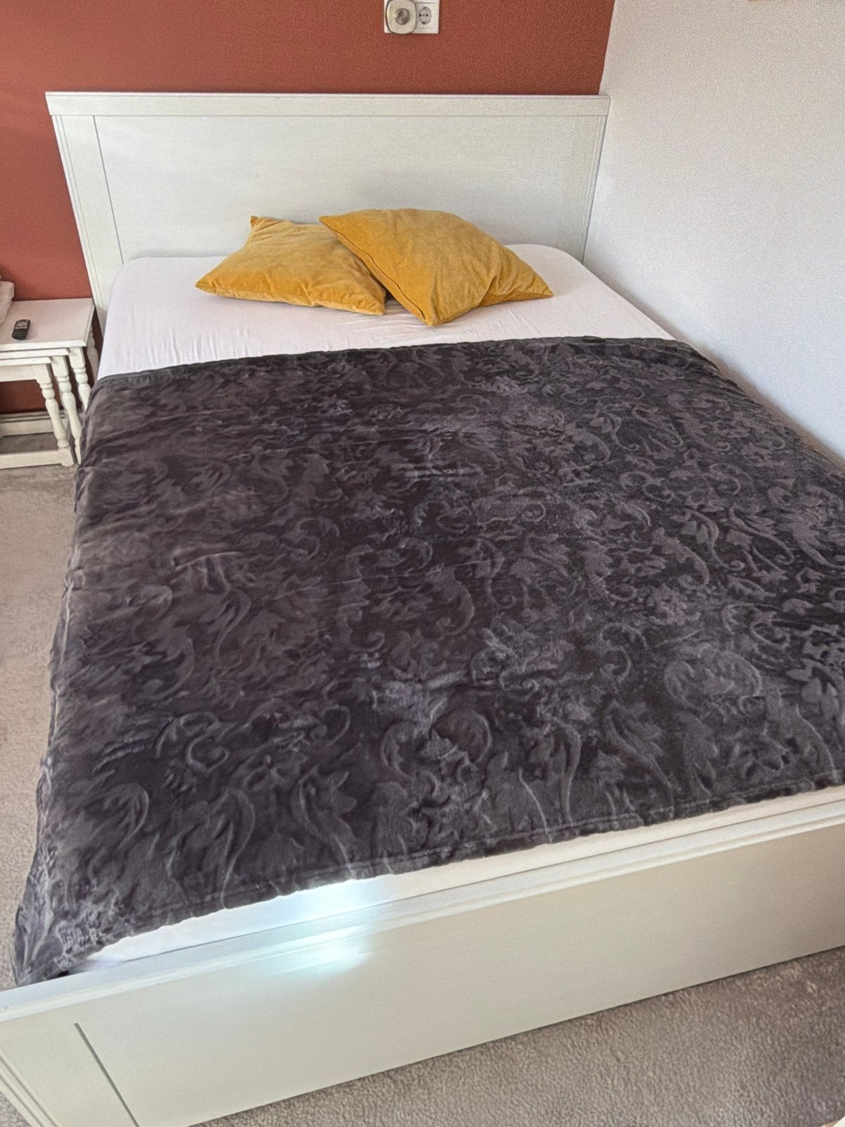 Tweepersoonsbed 140x200 wit met hoofdbord, Huis en Inrichting, Ophalen, Wit, Tweepersoons, 140 cm