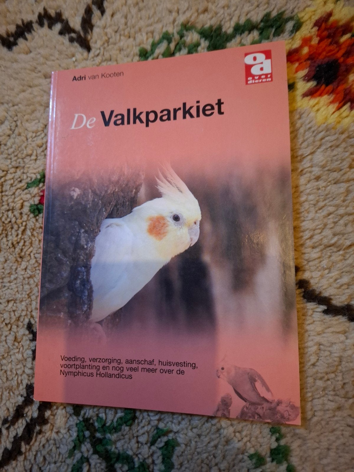 De Valkparkiet - Alles over voeding, verzorging en meer, Ophalen of Verzenden, Gelezen, Vogels, Adri van Kooten