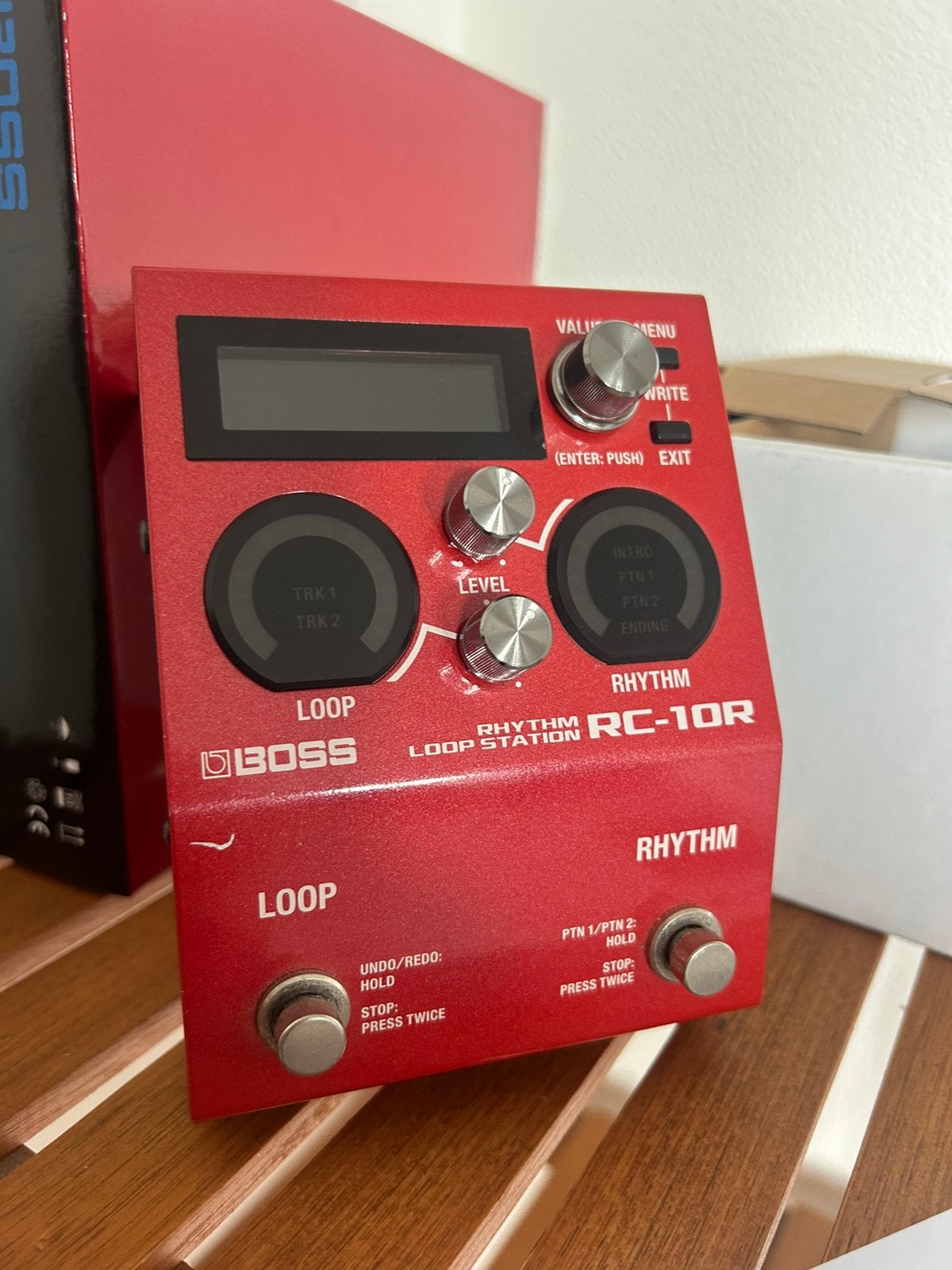 Boss RC-10R Rhythm Loop Station, Ophalen, Zo goed als nieuw, Minder dan 50 cm, Minder dan 5 flessen