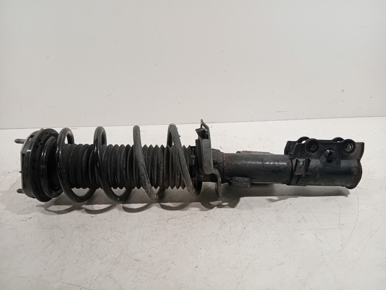 Veerpoot rechts voor Ford Fiesta, Onderdelen@venauto.nl, Van der Ven Autorecycling B.V., Gebruikt, Ettenseweg 76, 4706 PB Roosendaal, The Netherlands