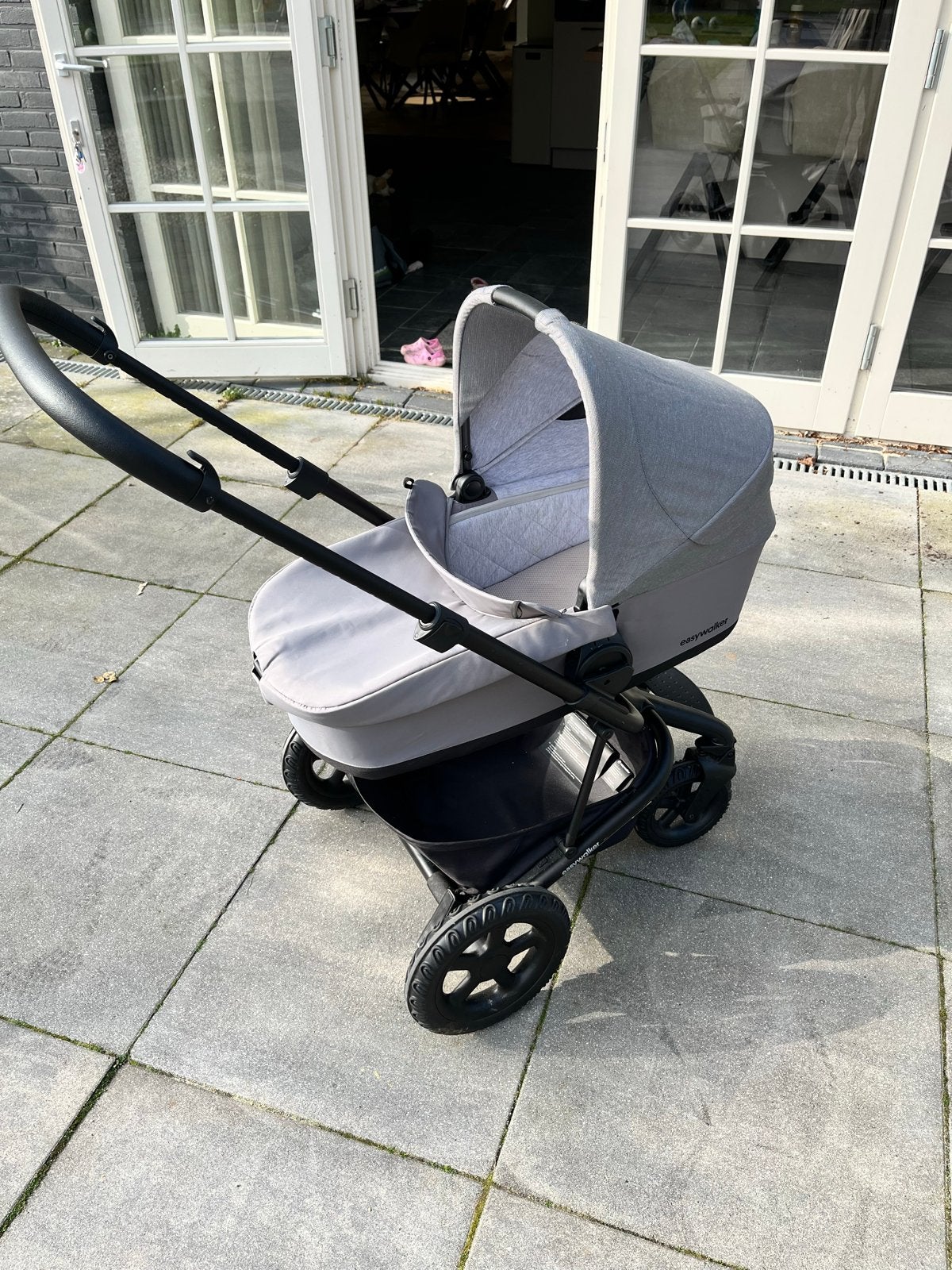 Kinderwagen met reiswieg - Gebruikt maar nog goed, Kinderen en Baby's, Kinderwagens en Combinaties, Gebruikt, Verstelbare duwstang