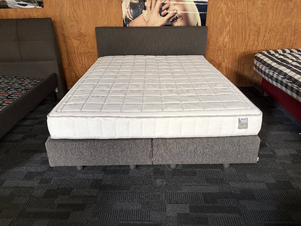 Auping Original boxspring 160x200 incl Cresto matras SALE!!!, Ophalen of Verzenden, Tweepersoons