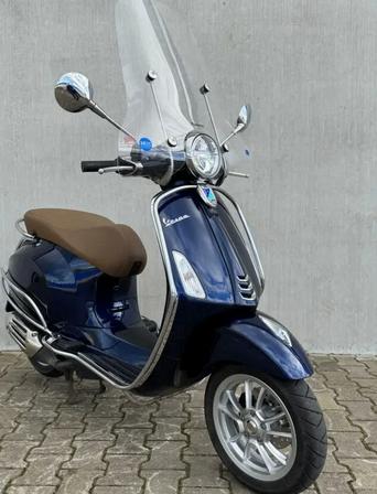 ALS NIEUW VESPA PRIMAVERA 1 EIGENAAR[ESSE] wegens leeftijd, Ophalen, Overige modellen, Zo goed als nieuw, Benzine