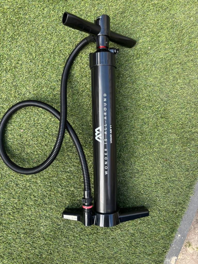 Aqua Marina pomp (Sup), Watersport en Boten, Ophalen, Zo goed als nieuw, SUP-accessoire