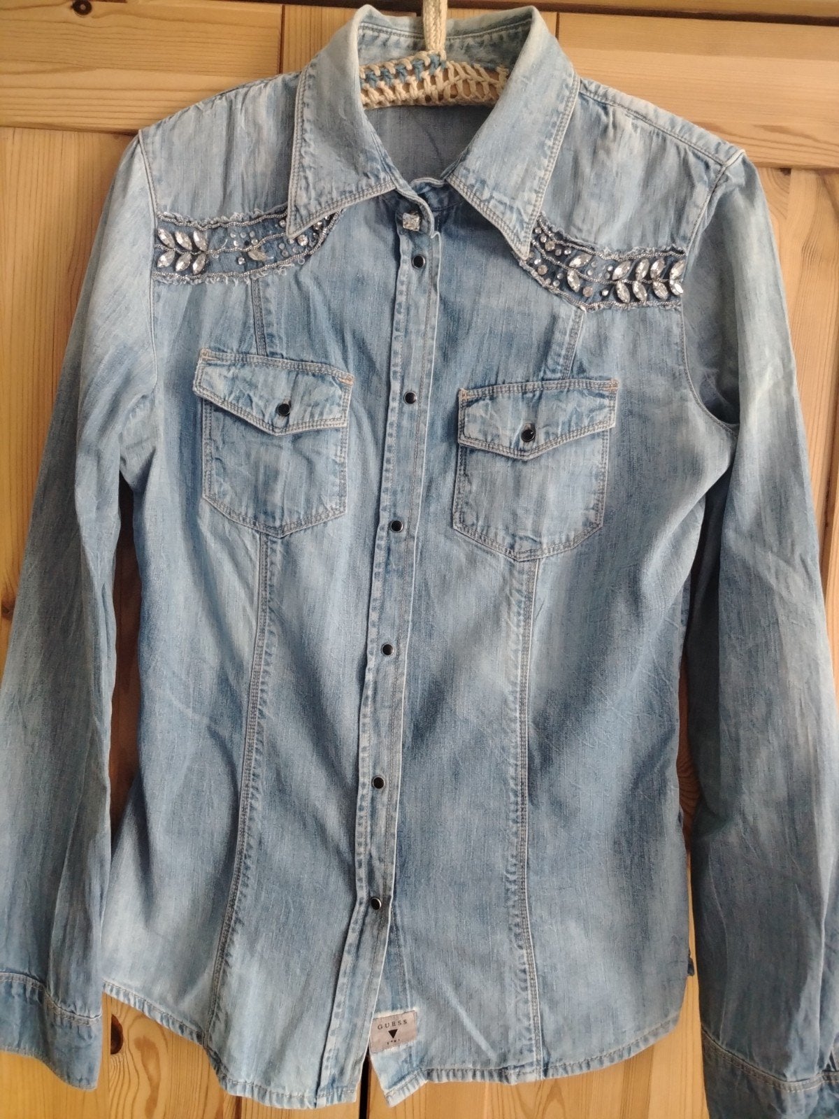 Guess spijkerblouse met strass details, Maat 38/40 (M), Guess, Blauw, Ophalen of Verzenden