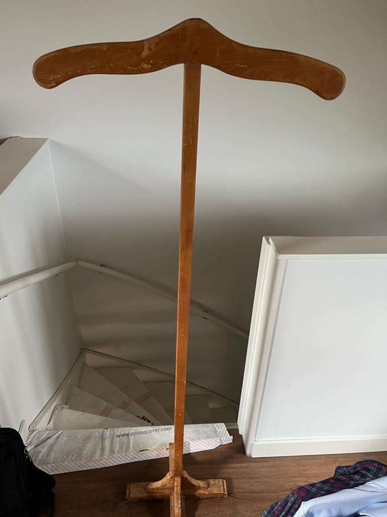 Toga kapstok hout, Ophalen, Zo goed als nieuw