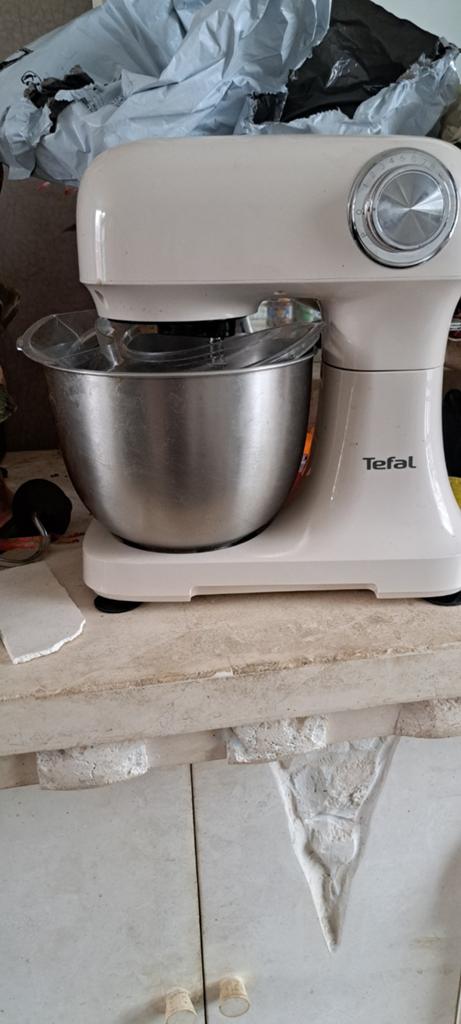 Tefal Keukenmachine - Zo goed als nieuw, 3 tot 4 liter, Ophalen of Verzenden, Zo goed als nieuw, 3 snelheden of meer