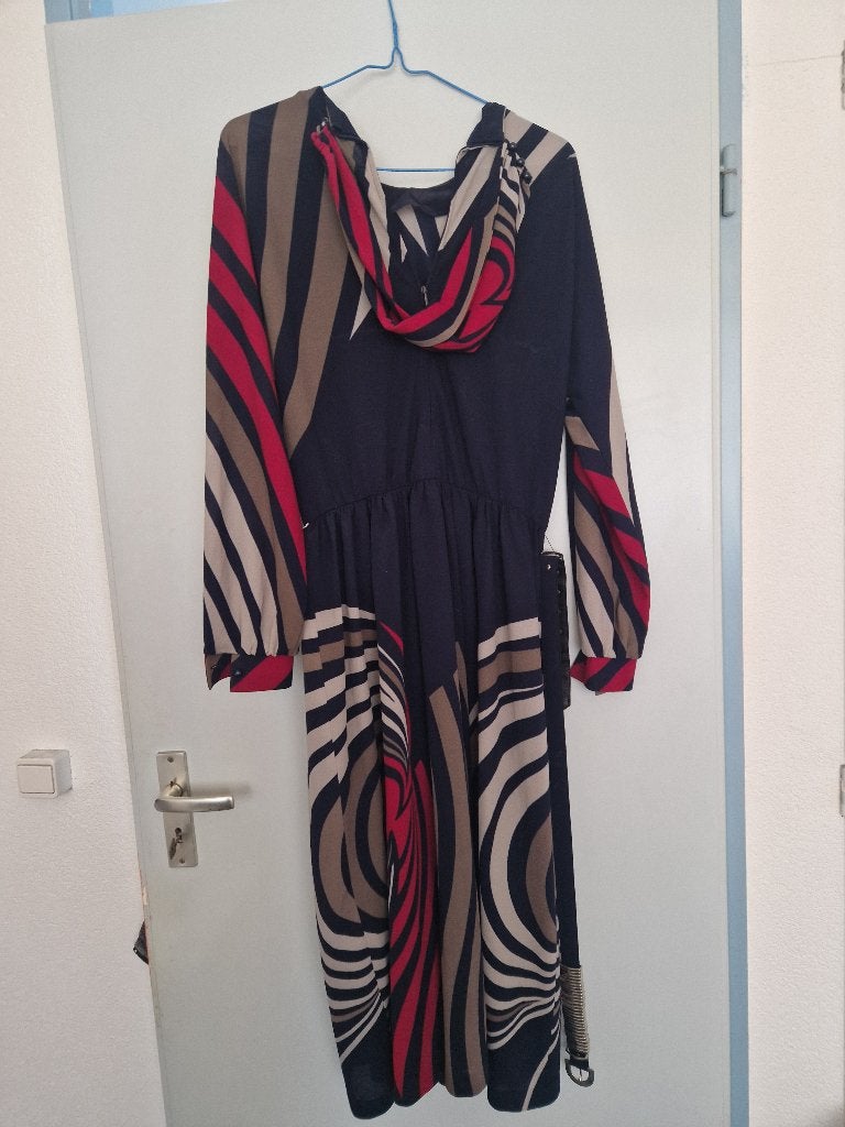 Mooie jurk met patronen uit India, maat M met riem, Maat 38/40 (M), Blauw, Ophalen of Verzenden, Zo goed als nieuw