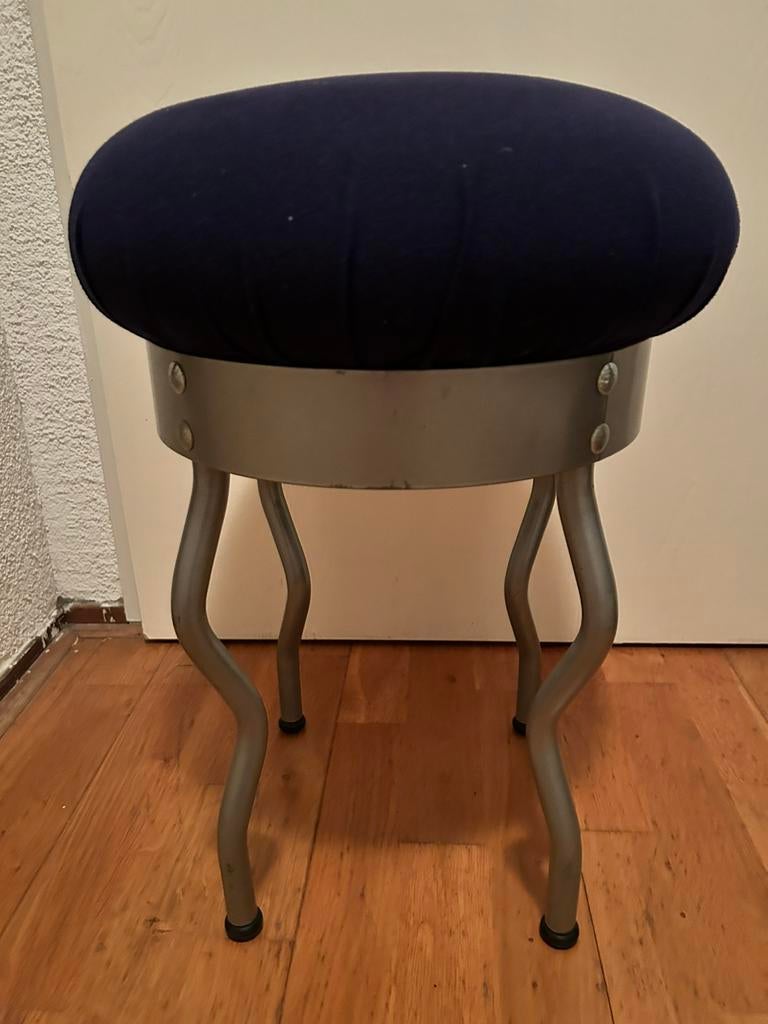 Vintage IKEA "Uri" kruk ontworpen Per Ivar Ledang in 1995., Ophalen, Gebruikt