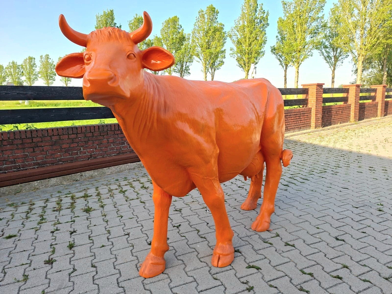 WK oranje koe, mascotte Nederlands voetbal elftal, Ophalen, Nieuw, Kunststof, Dierenbeeld