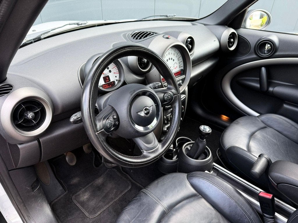 MINI Countryman 1.6 Cooper Pepper pano / leder / 18 inch/ cr, Voorwielaandrijving, Euro 5, Gebruikt, Leder