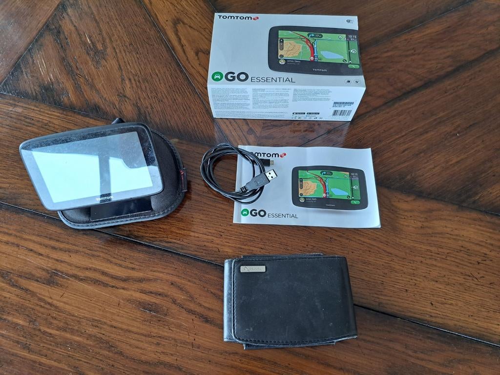 TomTom GO Essential, Ophalen of Verzenden, Gebruikt