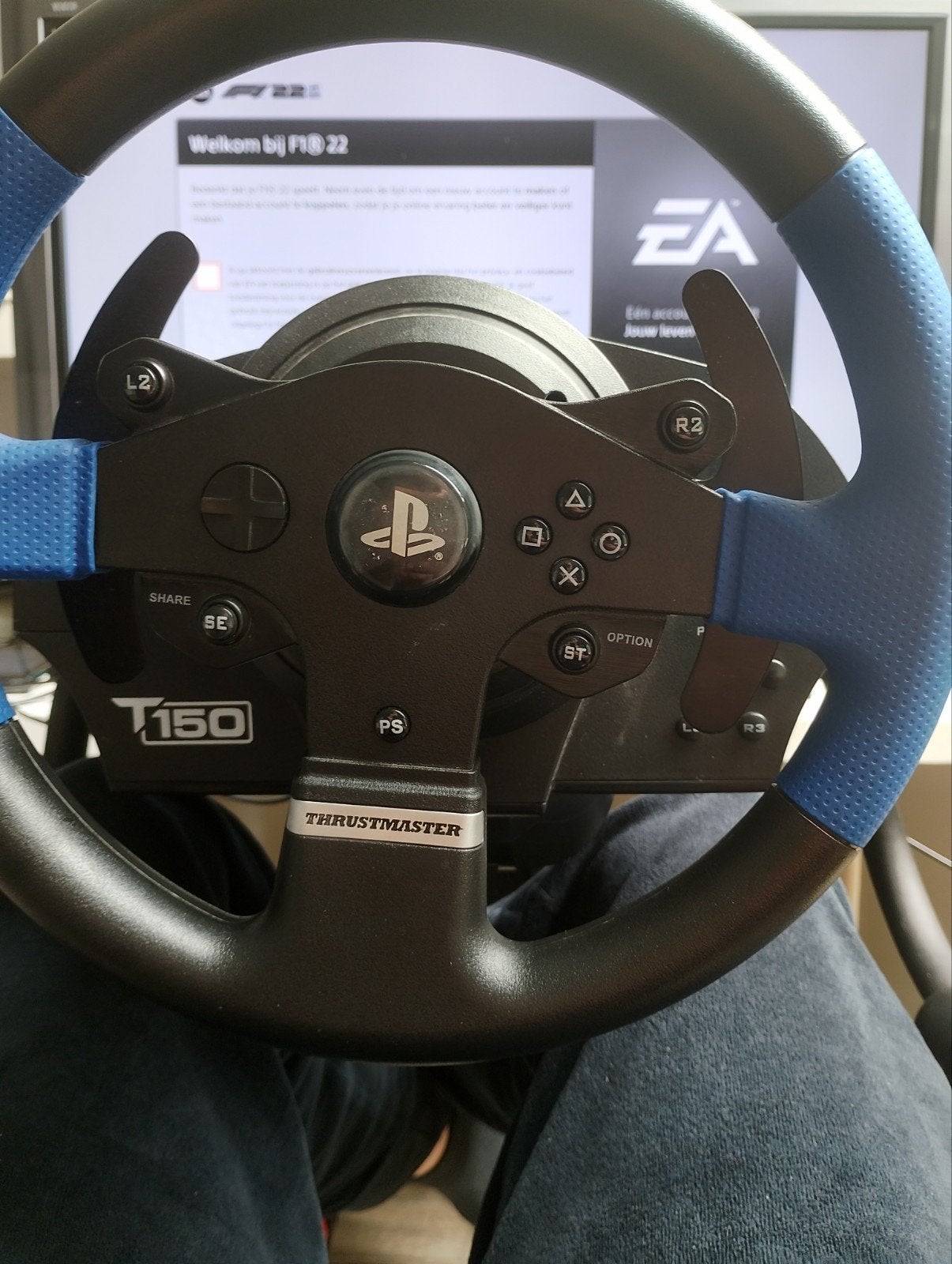 Mooie trustmaster t150, Spelcomputers en Games, Ophalen of Verzenden, Zo goed als nieuw