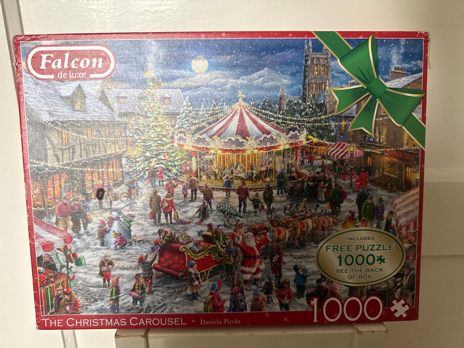 Falcon de Luxe Kerst Carrousel Puzzel 1000 stukjes, Ophalen of Verzenden, 500 t/m 1500 stukjes, Zo goed als nieuw, Legpuzzel