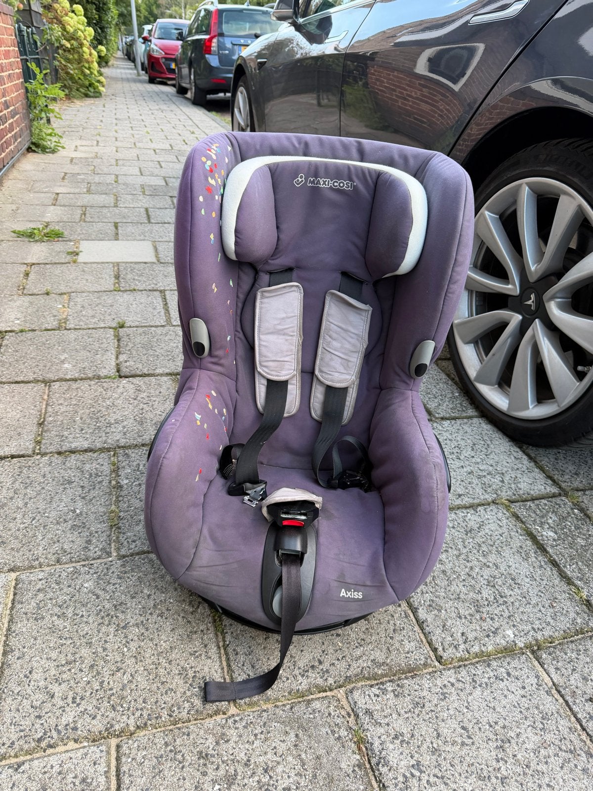 Maxi-Cosi Axiss autostoel - Paars, draaibaar, Verstelbare rugleuning, 9 t/m 18 kg, Ophalen of Verzenden, Maxi-Cosi