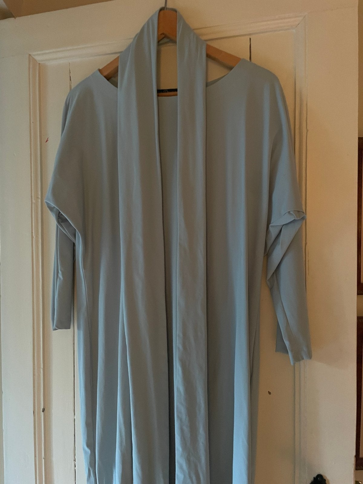 Lichtblauwe jurk van La Dress, maat M, Maat 38/40 (M), Blauw, Ophalen of Verzenden, Knielengte