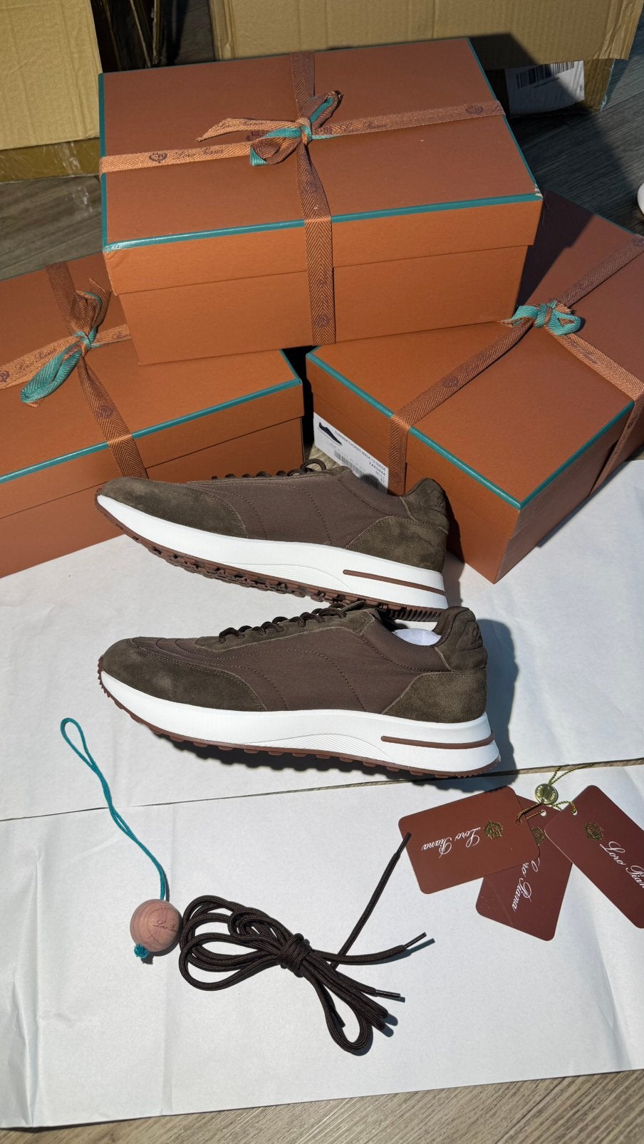 loro piana sneakers ALLE MATEN, Ophalen of Verzenden, Nieuw, Jongen of Meisje, Schoenen