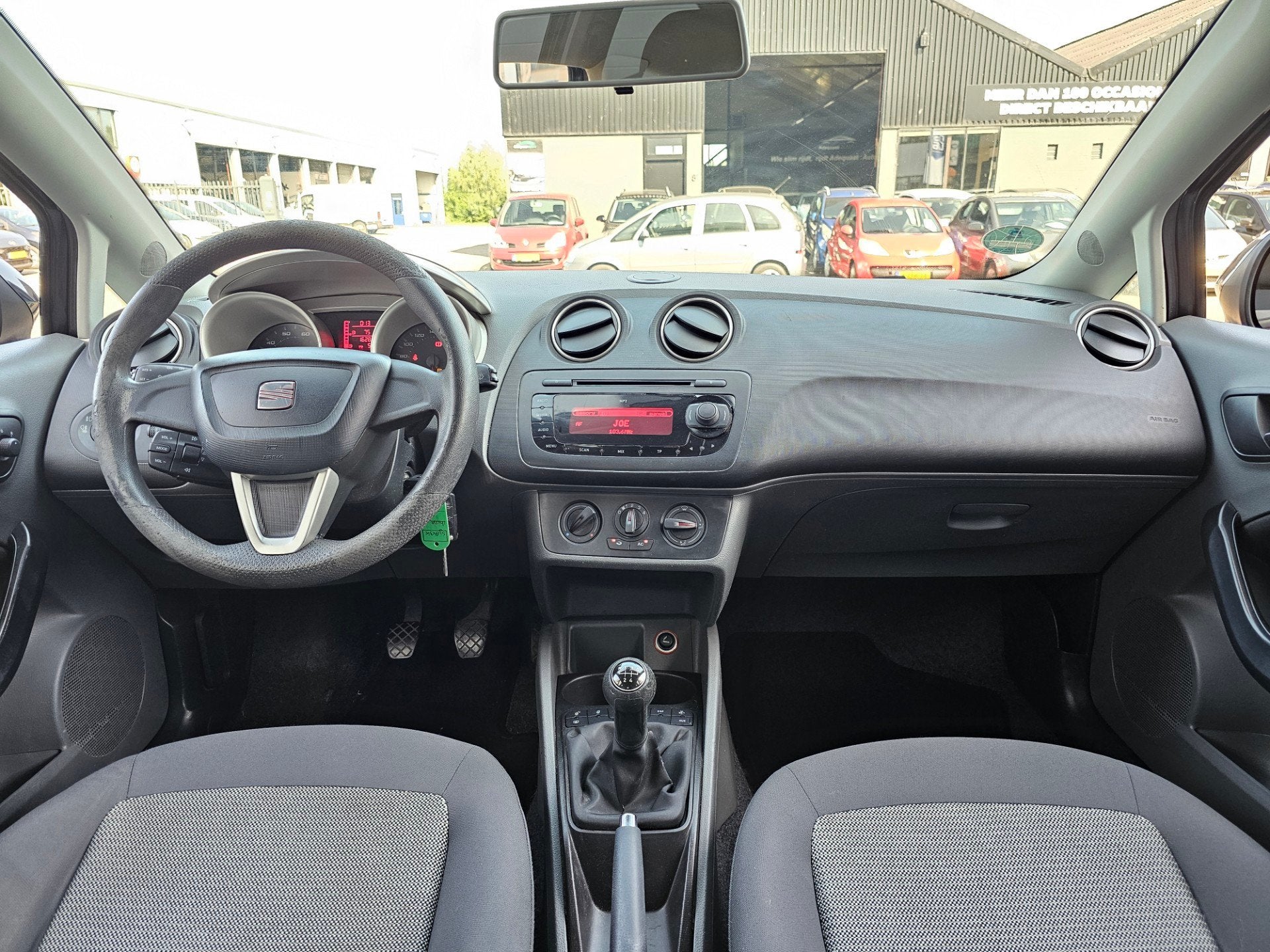 Seat Ibiza 1.4 Style|Airco|El.Ramen|Cruise|AUX|APK, Voorwielaandrijving, Huisgarantie, 4 cilinders, Met garantie (alle)
