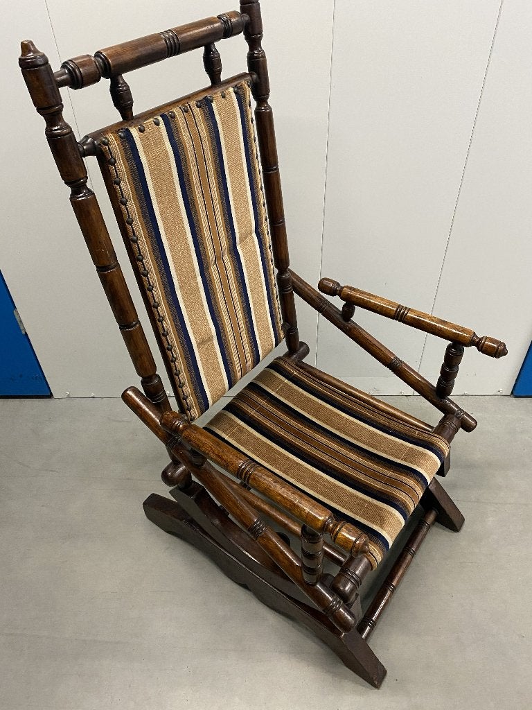 Antieke schommelstoel, Antiek en Kunst, Ophalen