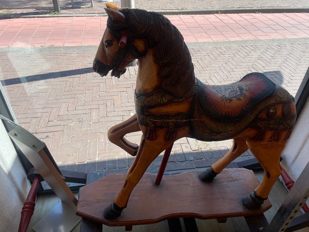 Antiek houten carrouselpaard paard afkomstig van draaimolen, Antiek en Kunst, Ophalen of Verzenden