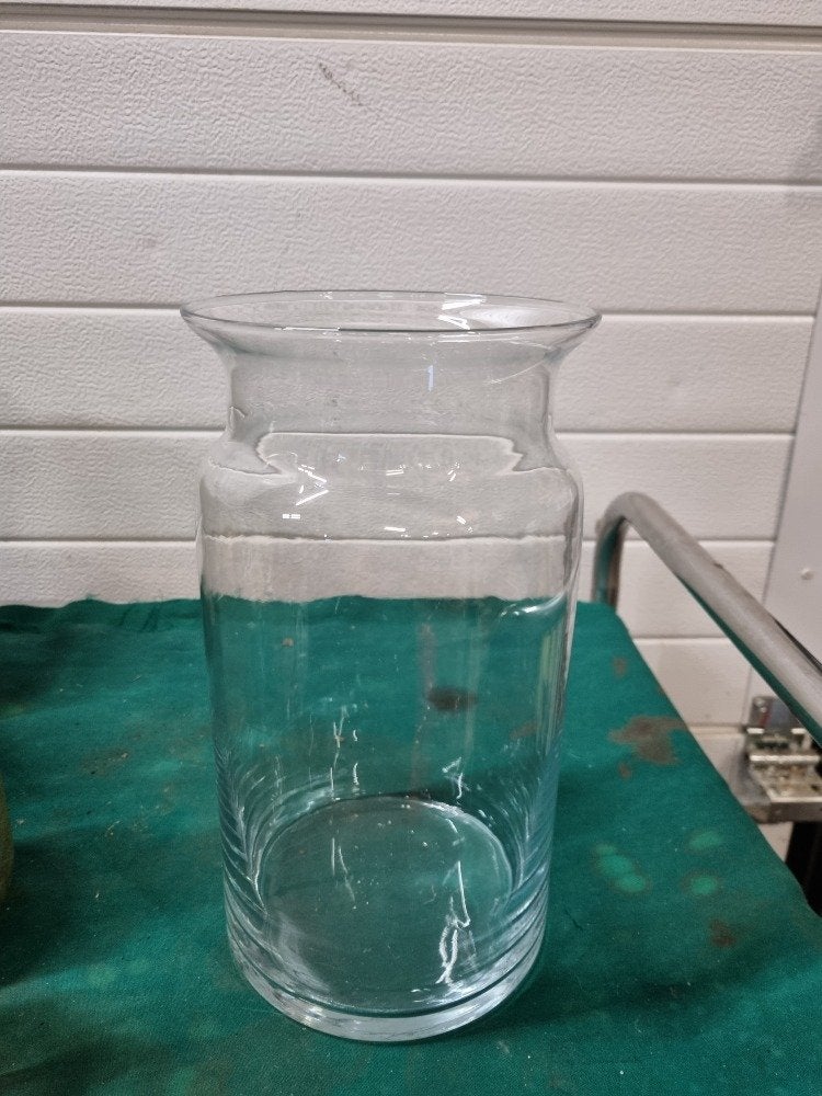 vaas groot melkbus vorm glas, Ophalen of Verzenden