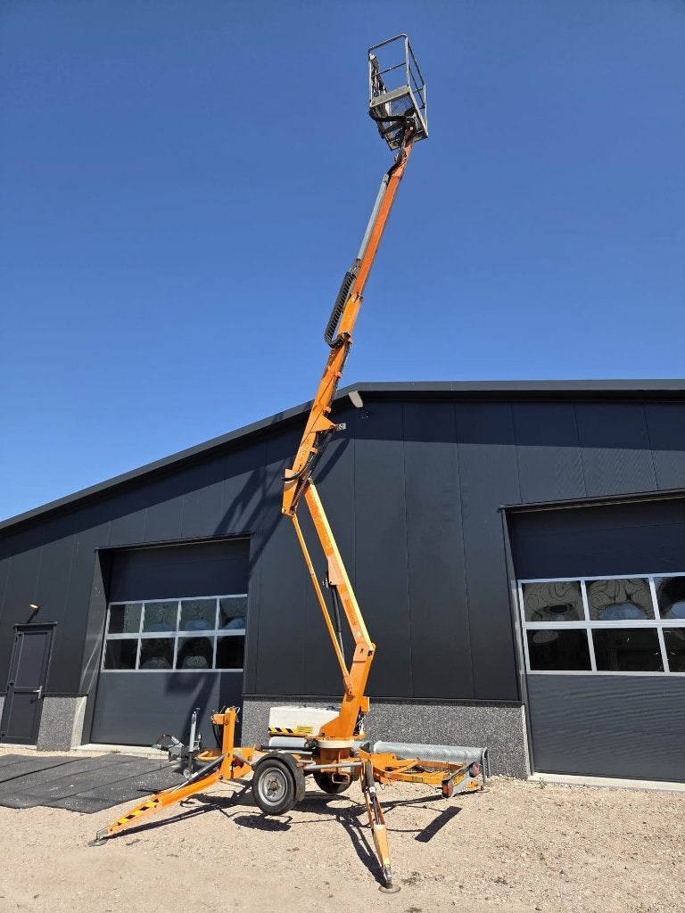 Nifty 120 tac aanhanger hoogwerker 12 meter, Zakelijke goederen, Machines en Bouw | Liften, Steigers en Ladders, Ophalen