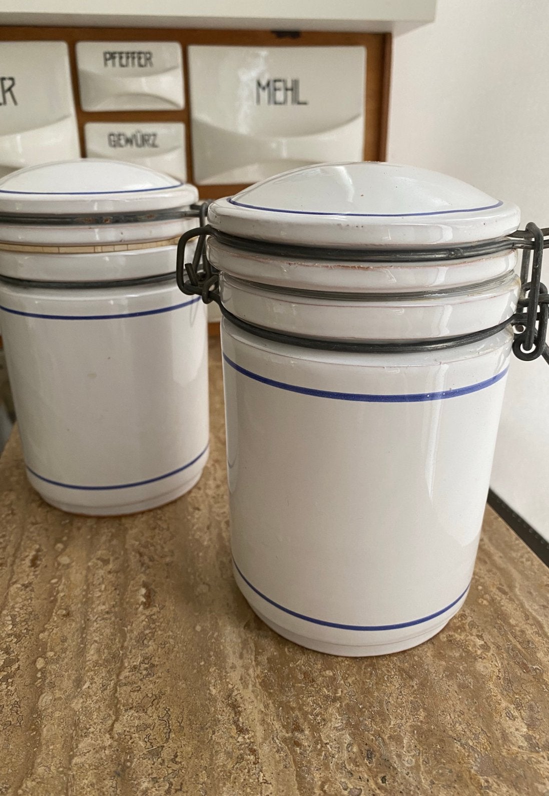Ceramiek voorraadpotten twee, uit Italie, Verzenden, Zo goed als nieuw, Overige materialen, Pot, Bus of Blik
