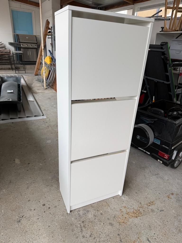 Witte schoenenkast met 3 vakken, Ophalen, Gebruikt