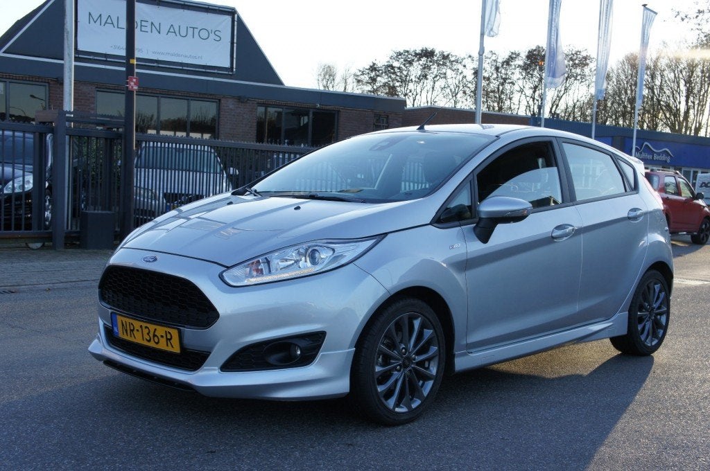 Ford FIESTA 1.0 ECOB. ST LINE 1eEIG NIEUWSTAAT DEALER ONDERH, Voorwielaandrijving, 101 pk, Met garantie (alle), 23 km/l