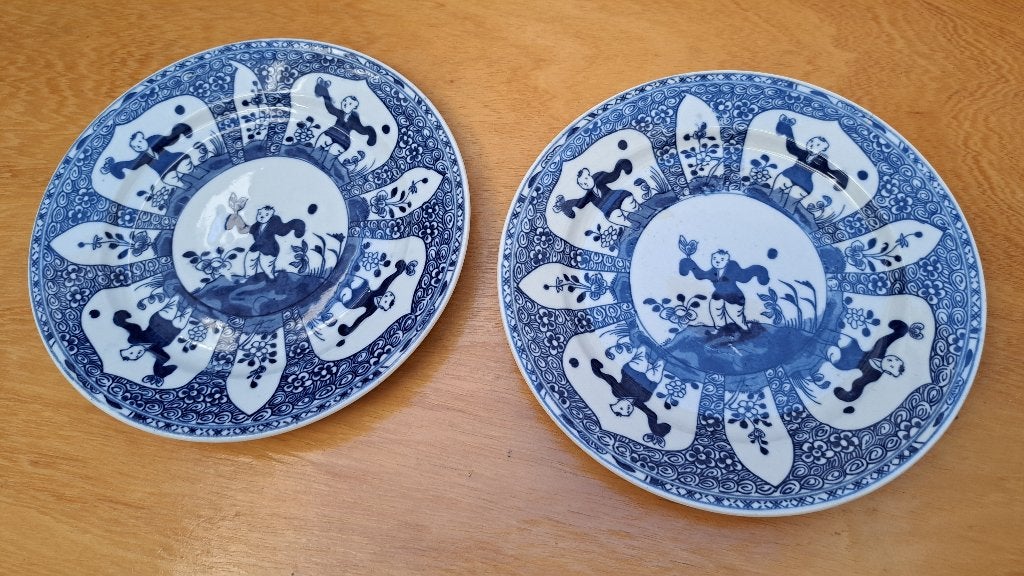 Antiek Chinees wandbord met zotjes - Kangxi stijl, Ophalen of Verzenden