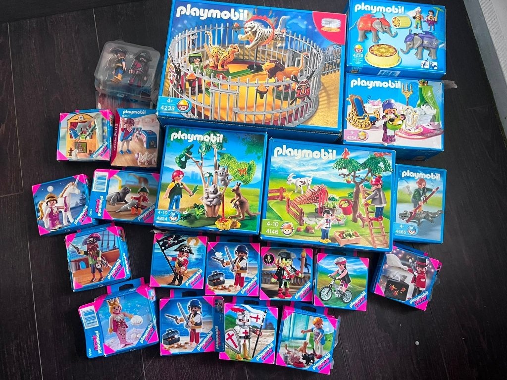 playmobil collectie (5 grote dozen en 16 figuren), Ophalen, Gebruikt