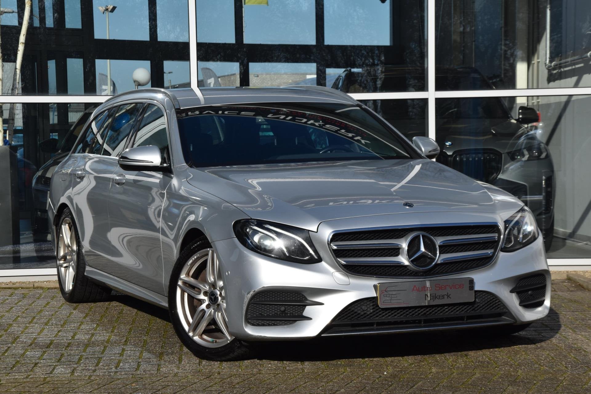 Mercedes-Benz E-klasse Estate E220d Estate AMG | Widescreen, Dealer onderhouden, Achterwielaandrijving, Origineel Nederlands, Diesel